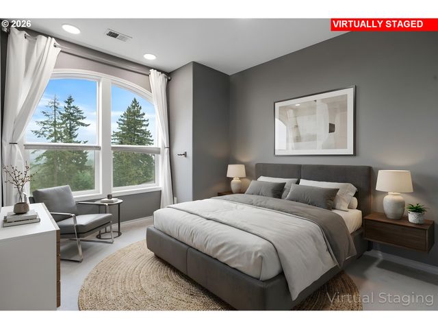 2636 PIMLICO Dr, West Linn, OR 97068