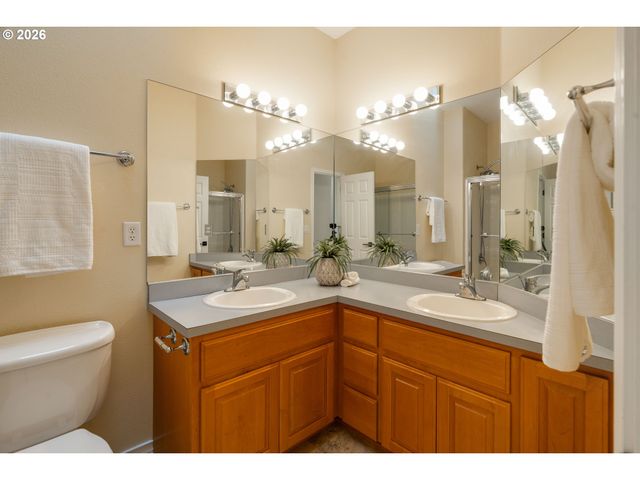 2636 PIMLICO Dr, West Linn, OR 97068