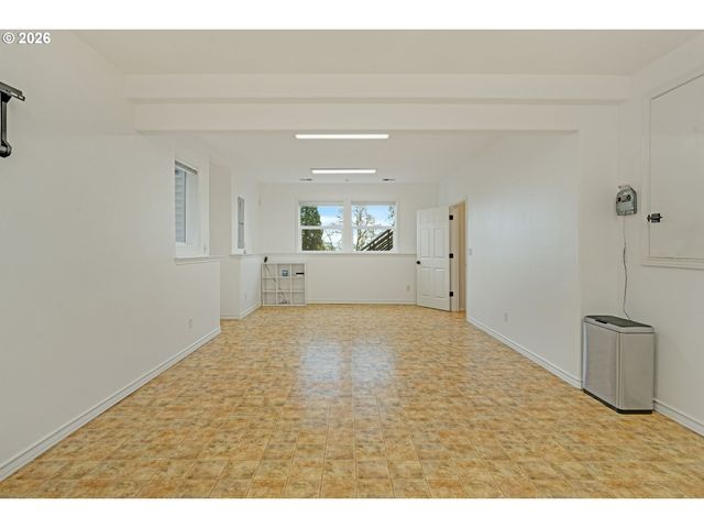 2636 PIMLICO Dr, West Linn, OR 97068