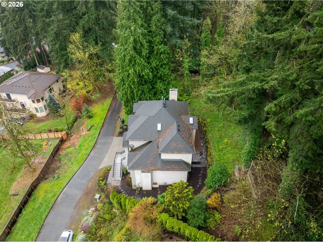 2636 PIMLICO Dr, West Linn, OR 97068