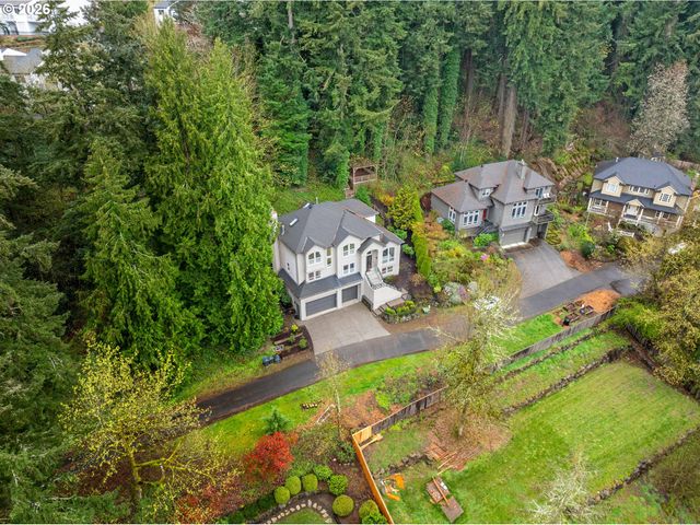 2636 PIMLICO Dr, West Linn, OR 97068