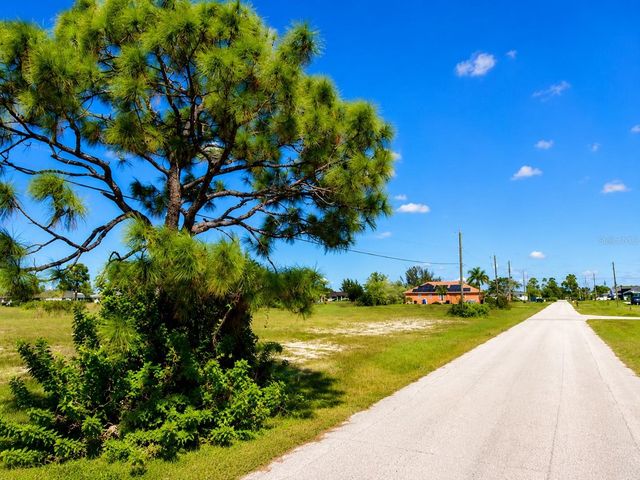 1100 NW 22ND PLACE, Cape Coral, FL 33993
