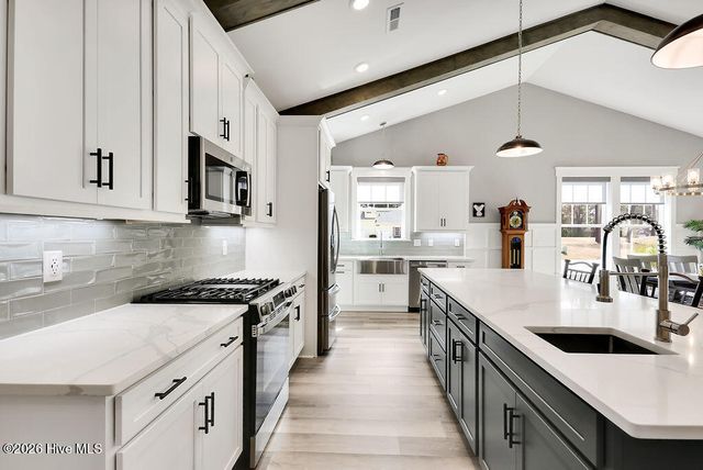 8805 Nottoway Avenue NW, Calabash, NC 28467