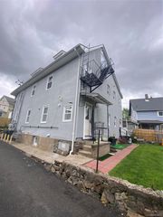 3 McCullums Lane, Highland Falls, NY 10928