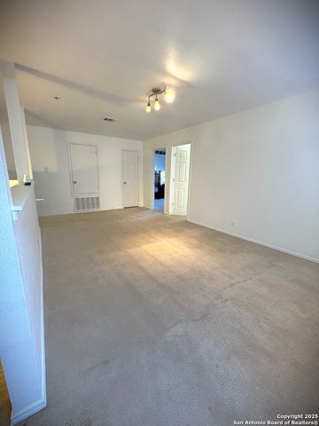 6207 Amherst Bay, San Antonio, TX 78249