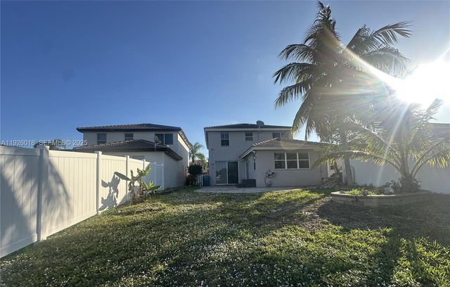 6839 NW 69th Ct 6839, Tamarac, FL 33321