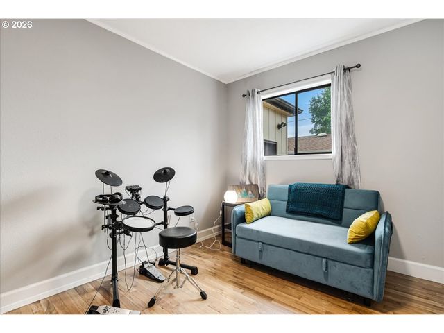 209 Se 90TH Ave, Portland, OR 97216