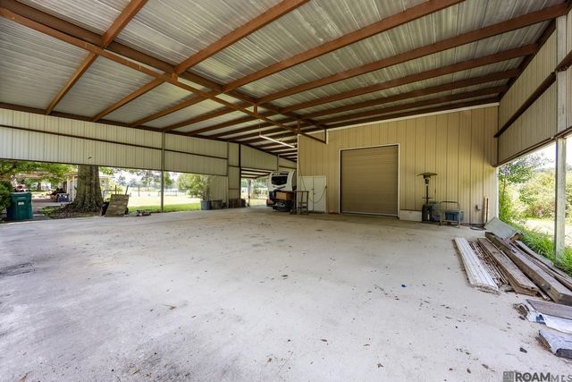 17139 Kinchen Rd, Livingston, LA 70754