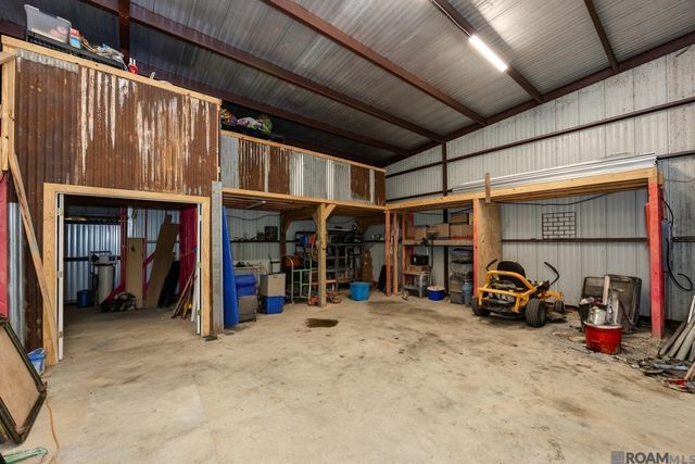 17139 Kinchen Rd, Livingston, LA 70754