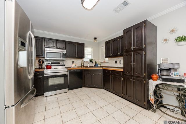 17139 Kinchen Rd, Livingston, LA 70754