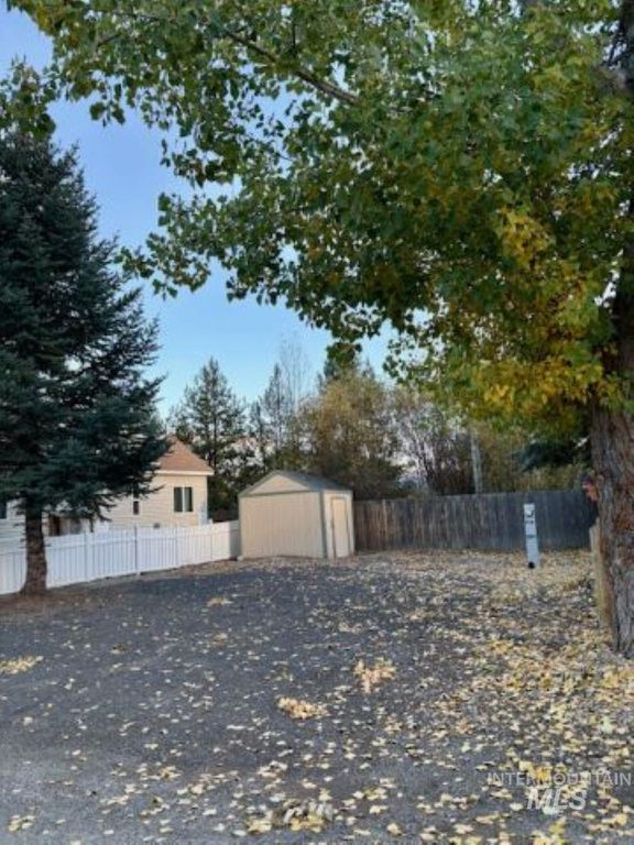 514 Sawyer St F49, Cascade, ID 83611 photo 4