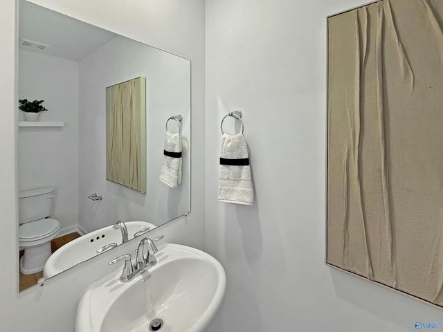 16825 Orleans Drive, Athens, AL 35611