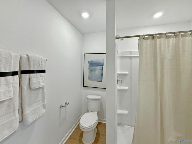 16825 Orleans Drive, Athens, AL 35611