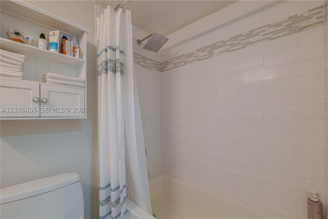 5860 NW 44th St 711, Lauderhill, FL 33319