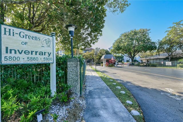 5860 NW 44th St 711, Lauderhill, FL 33319