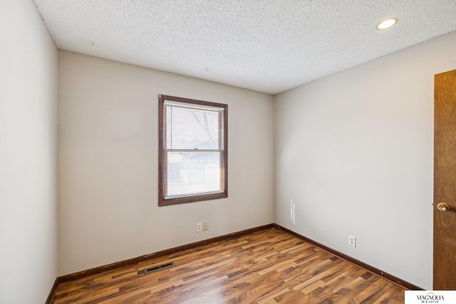 437 NW 16 Street, Lincoln, NE 68528