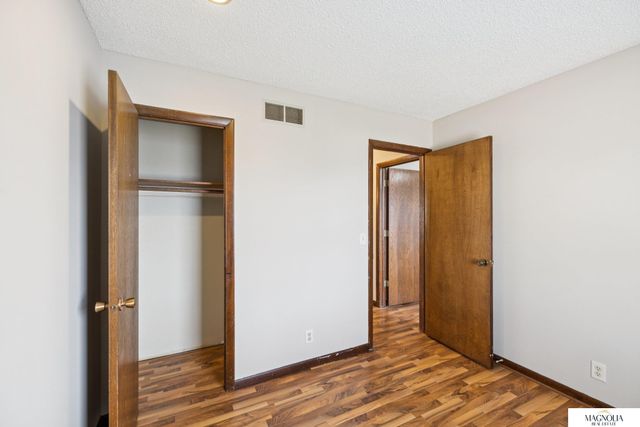 437 NW 16 Street, Lincoln, NE 68528