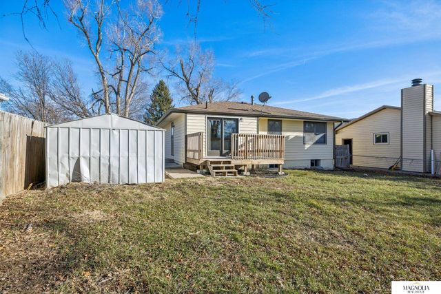 437 NW 16 Street, Lincoln, NE 68528