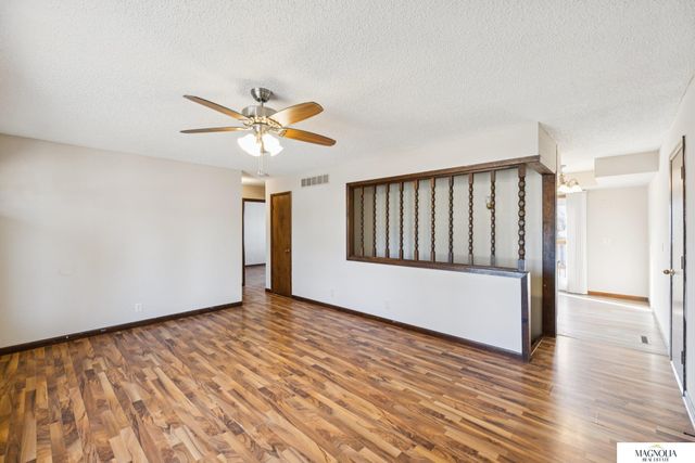 437 NW 16 Street, Lincoln, NE 68528