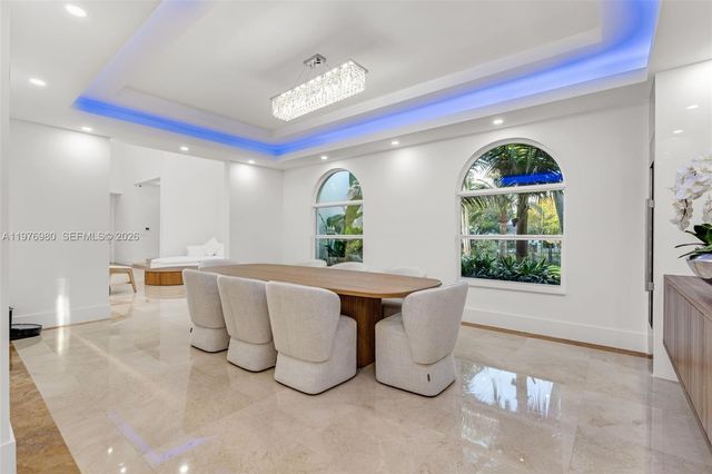 6290 SW 130th Terrace, Pinecrest, FL 33156