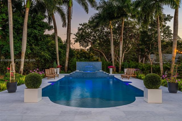 6290 SW 130th Terrace, Pinecrest, FL 33156