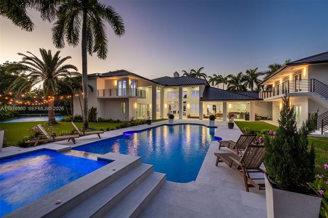 6290 SW 130th Terrace, Pinecrest, FL 33156