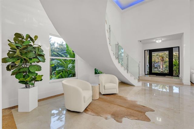 6290 SW 130th Terrace, Pinecrest, FL 33156