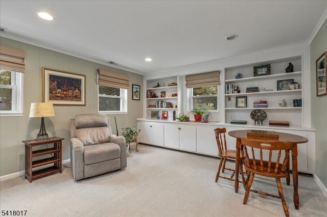 77 Windsor Way, Berkeley Heights Twp., NJ 07922