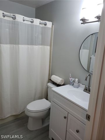 6 Aztec Lily LN, Lehigh Acres, FL 33936