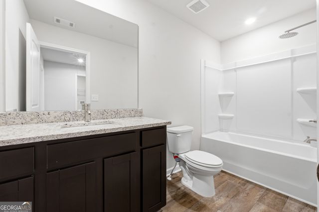 208 Norchester Avenue, Hogansville, GA 30230