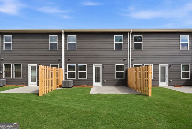 208 Norchester Avenue, Hogansville, GA 30230