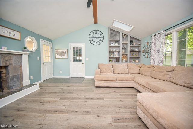526 N Harmony Street, Medina, OH 44256