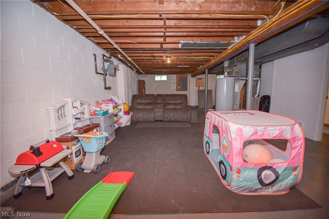526 N Harmony Street, Medina, OH 44256