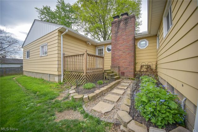 526 N Harmony Street, Medina, OH 44256