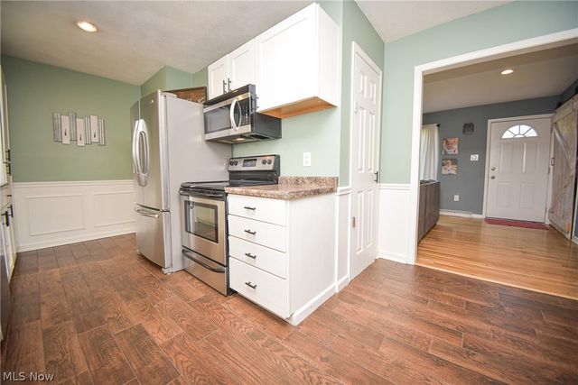 526 N Harmony Street, Medina, OH 44256