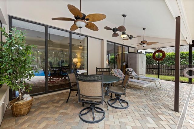 450 WATERFORD CIRCLE E, Tarpon Springs, FL 34688