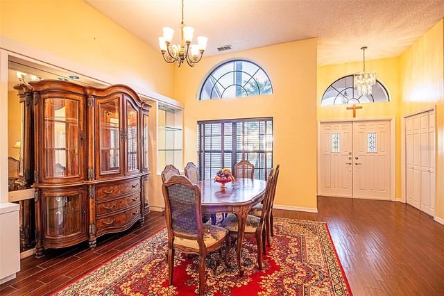 450 WATERFORD CIRCLE E, Tarpon Springs, FL 34688