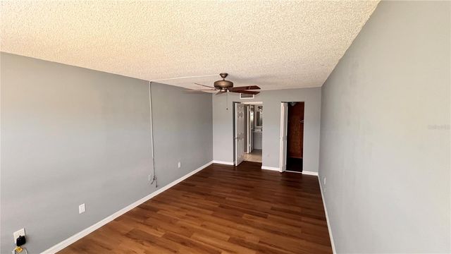 801 83RD AVENUE N 114, St Petersburg, FL 33702