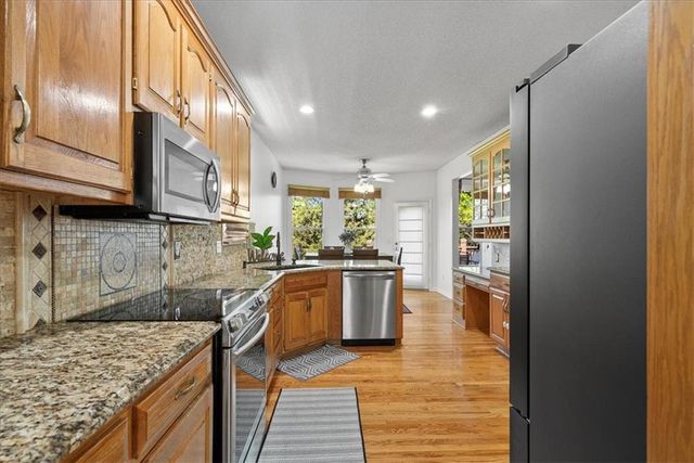 14436 Hemlock Street, Overland Park, KS 66223