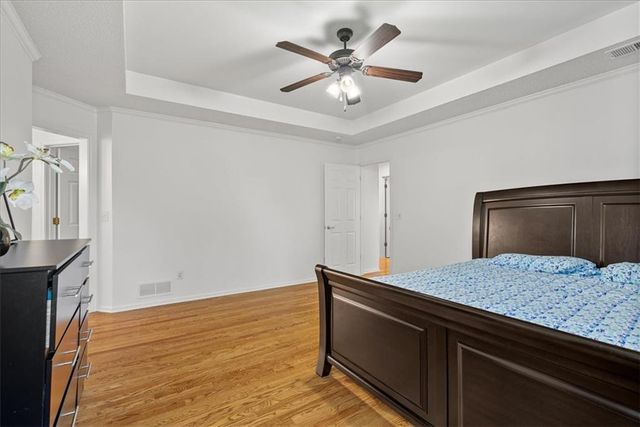 14436 Hemlock Street, Overland Park, KS 66223