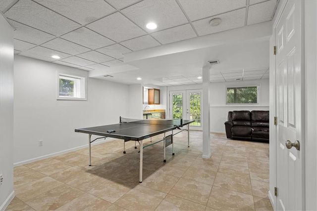 14436 Hemlock Street, Overland Park, KS 66223