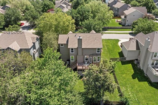 14436 Hemlock Street, Overland Park, KS 66223