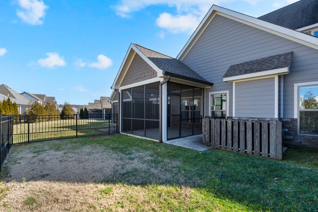 69 Anderton Dr, Winchester, TN 37398