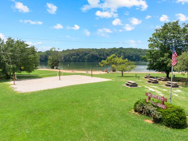 69 Anderton Dr, Winchester, TN 37398