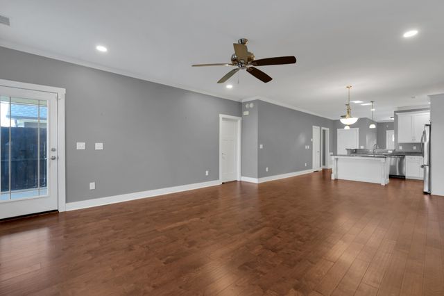 69 Anderton Dr, Winchester, TN 37398