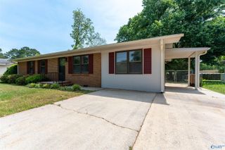 1018 SW 5th Avenue Sw, Decatur, AL 35601