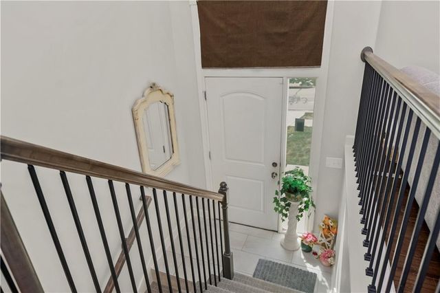 1112 SW 10th Terrace, Oak Grove, MO 64075