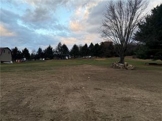 813 Edmon Rd, Kiskiminetas Twp, PA 15613