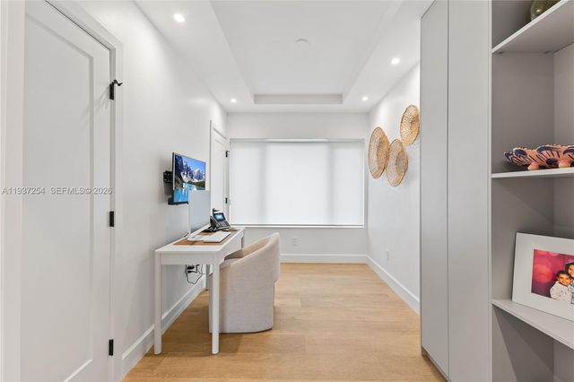 800 NE 72nd St, Miami, FL 33138