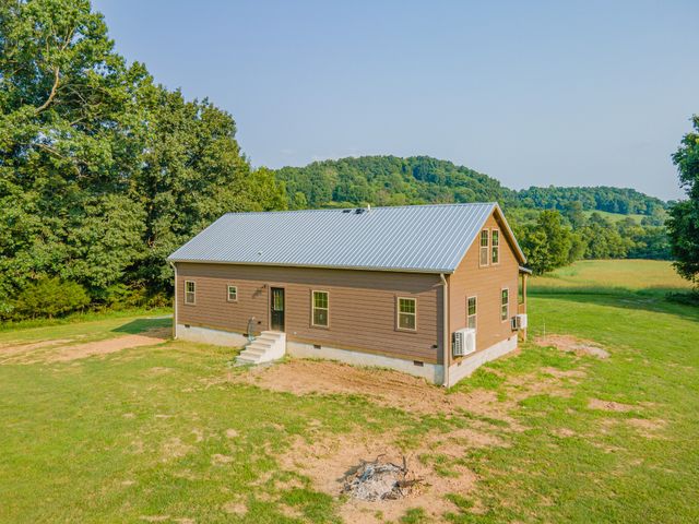 3247 Springplace Rd, Lewisburg, TN 37091